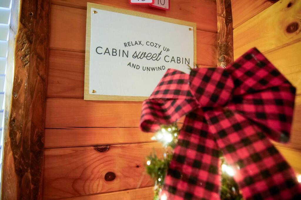 Charming Lakeview Cabin Near Geneva-On-The-Lake! Ashtabula Exteriér fotografie