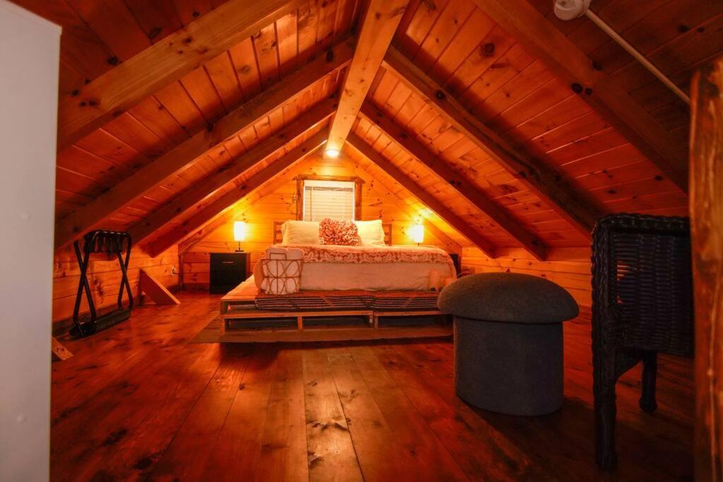 Charming Lakeview Cabin Near Geneva-On-The-Lake! Ashtabula Exteriér fotografie